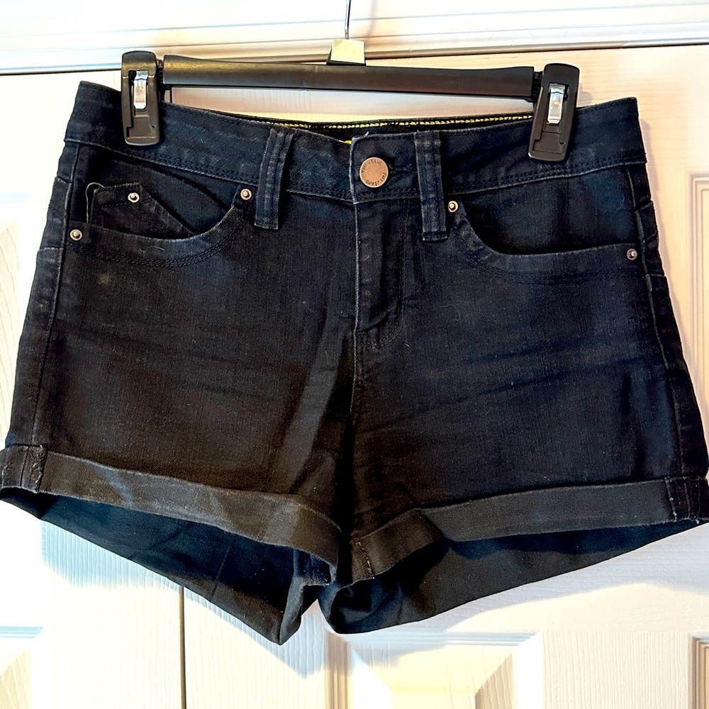 Low Rise Black Denim Shorts Booty Shaping